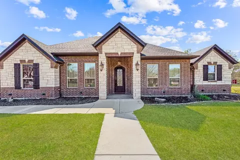 101 Heritage Pl, Glen Rose, TX 76043