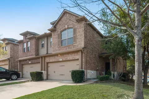 321 Starleaf Trl, Garland, TX 75040