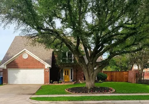 2200 Remmington Dr, Flower Mound, TX 75028