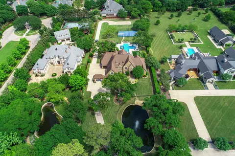 5201 Montclair Dr, Colleyville, TX 76034