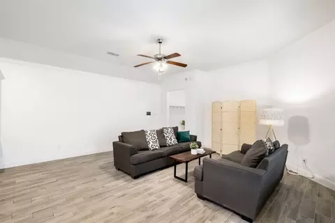 Living - 928 10th St, Argyle, TX 76226 photo 1 of 3
