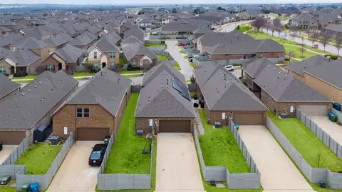 View/Area - 928 10th St, Argyle, TX 76226 photo 3 of 5