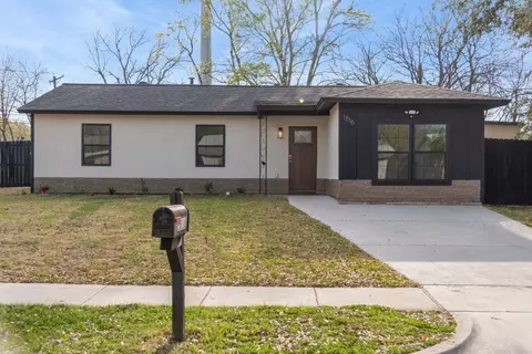 1816 Arbor Ln, Arlington, TX 76010