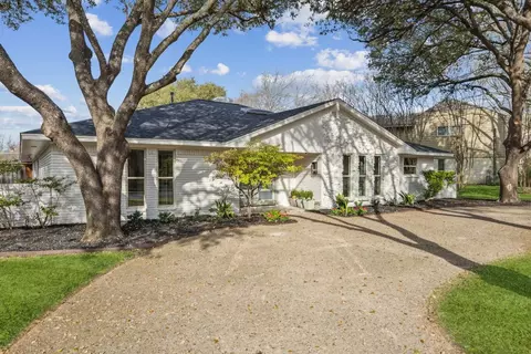 7105 Merriman Pkwy, Dallas, TX 75231