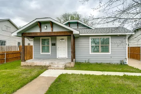 1323 Strickland St, Dallas, TX 75216