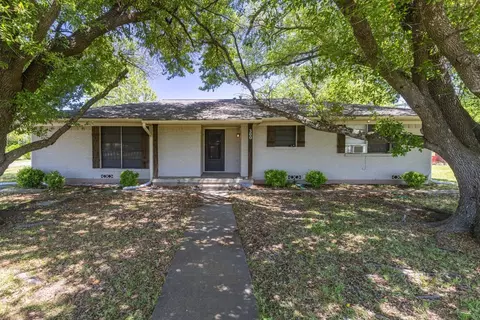 300 Church St, Lone Oak, TX 75453