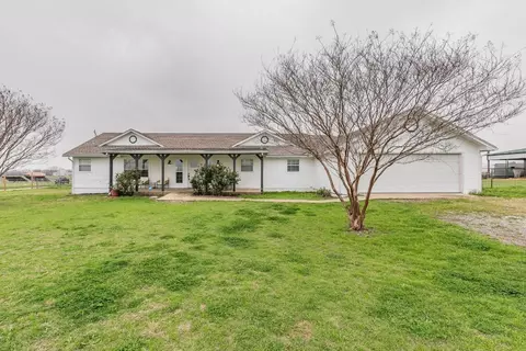 639 Bigham Rd, Waxahachie, TX 75167