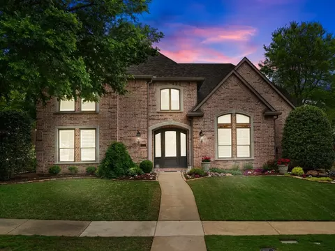 121 Woodland Cv, Coppell, TX 75019