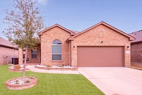 725 Key Deer Dr, Burleson, TX 76028