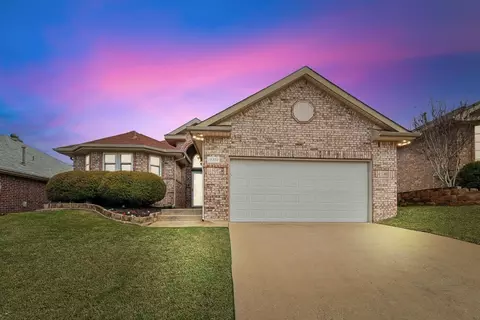 18319 Justice Ln, Dallas, TX 75287