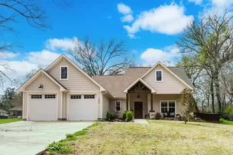 359 Enchanted Dr, Enchanted Oaks, TX 75156