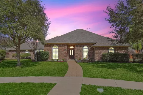 206 Tara Ct, Coppell, TX 75019