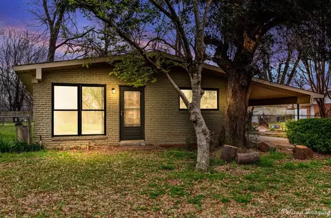313 Mayfair Dr, Shreveport, LA 71107