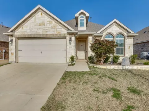 11213 Cobalt Dr, Aubrey, TX 76227