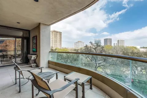 3510 Turtle Creek Blvd #3B, Dallas, TX 75219