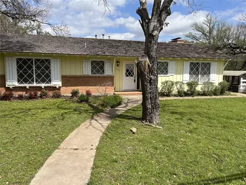 404 Hereford, Glen Rose, TX 76043