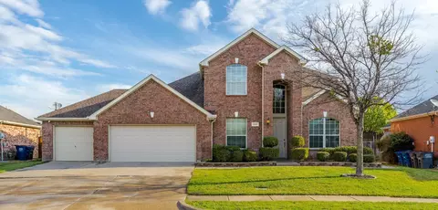 2421 Dawn Mist Dr, Little Elm, TX 75068