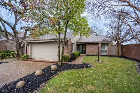 7804 High Oaks Cir, Dallas, TX 75231
