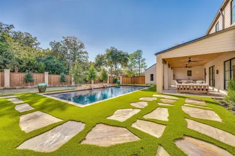 3804 Princess Ln, Dallas, TX 75229