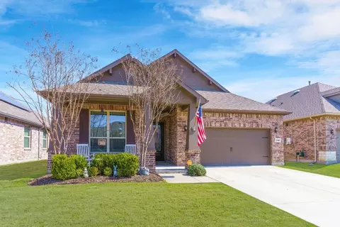2408 Prairie Trail Ave, Aubrey, TX 76227