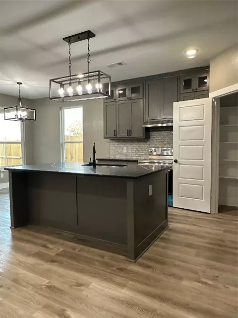 Kitchen - 411 E Alamo, Terrell, TX 75160 photo 6 of 6