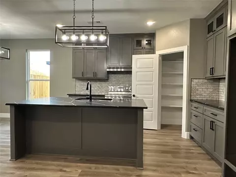 Kitchen - 411 E Alamo, Terrell, TX 75160 photo 3 of 6