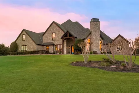 412 Ridge Point Dr, Heath, TX 75126