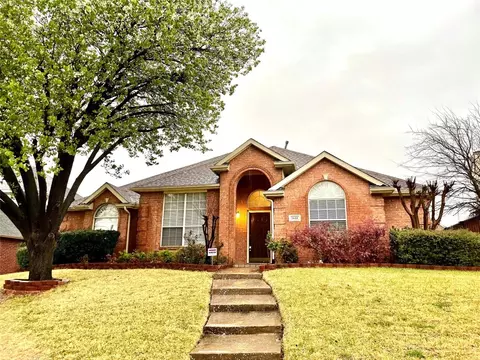 1448 Summerhill Dr, Carrollton, TX 75007