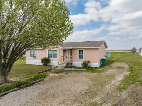 18862 Dove Ln, Terrell, TX 75161