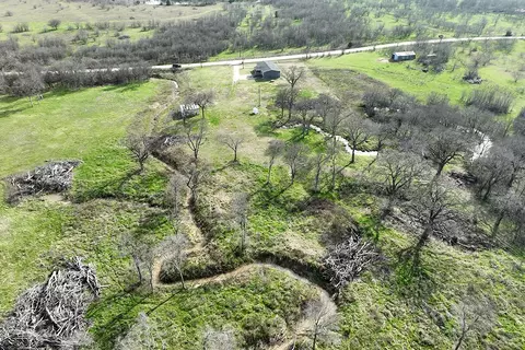 6307 Plainview Rd, Sherman, TX 75092