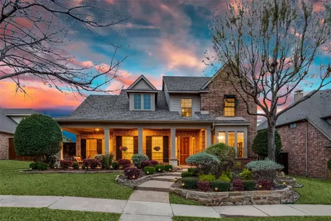 1036 Damsel Caroline Dr, Lewisville, TX 75056