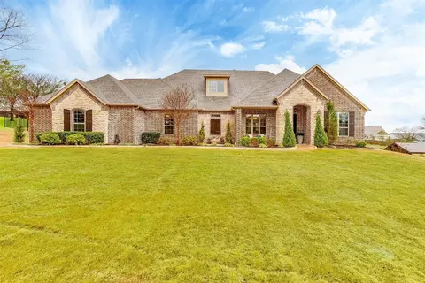 10309 Mustang Wells Dr, Fort Worth, TX 76126