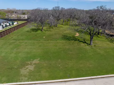 1717 Bur Oak Dr, Southlake, TX 76092