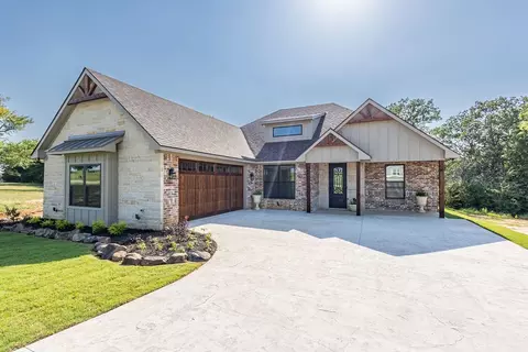 18 Dublin Cir, Gordonville, TX 76245