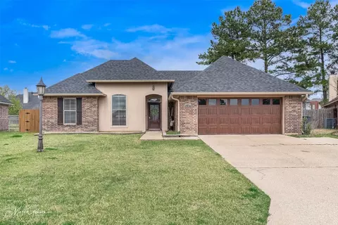 8007 Aegean Ln, Shreveport, LA 71106