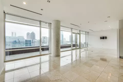 2430 Victory Park Ln #2408, Dallas, TX 75219