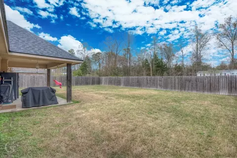 Exterior - 184 Bent Tree Loop, Haughton, LA 71037 photo 5 of 6