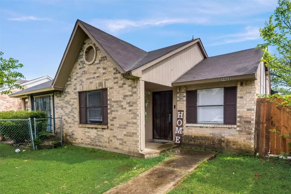 Exterior - 9468 Gonzales Dr, Dallas, TX 75227 photo 2 of 7