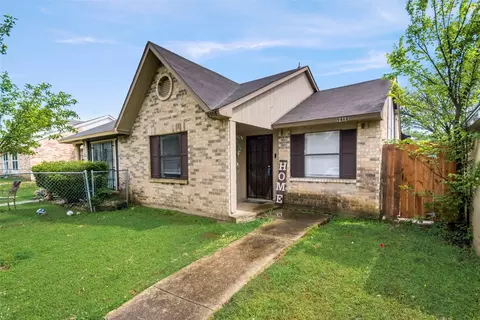 Exterior - 9468 Gonzales Dr, Dallas, TX 75227 photo 1 of 7