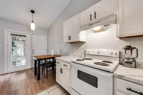 Kitchen - 9468 Gonzales Dr, Dallas, TX 75227 photo 1 of 2