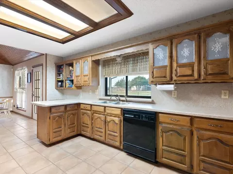Kitchen - 316 E Reindeer Rd, Lancaster, TX 75146 photo 2 of 2