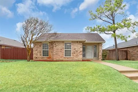 4729 Jasmine Dr, Fort Worth, TX 76137