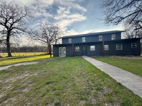 521 Sandy Oaks Rd, Springtown, TX 76082