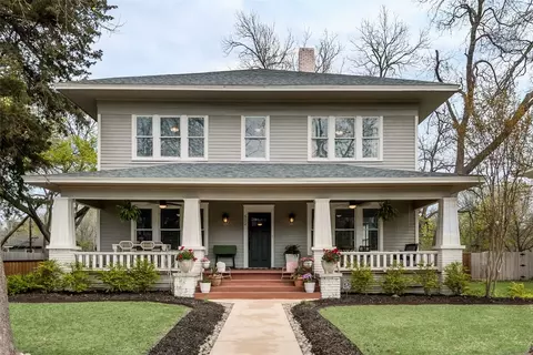 512 N College St, Waxahachie, TX 75165