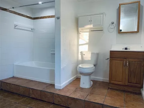2009 Pecan St, Commerce, TX 75428 photo 6