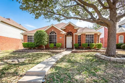 6716 Tawny Oak Dr, Plano, TX 75024