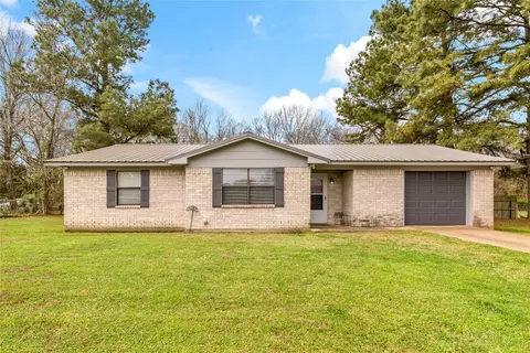 2525 N Post Oak Ln, Reno, TX 75462