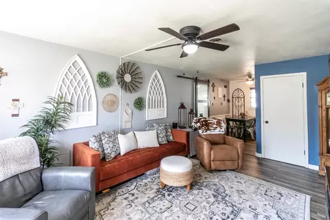 503 E Tucker Blvd, Arlington, TX 76010
