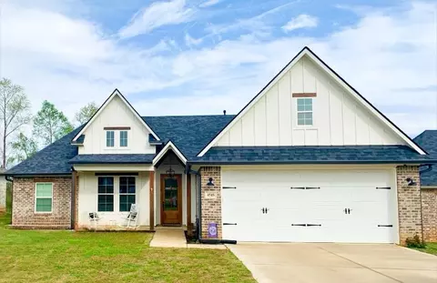 4545 Cherry Creek Ln, Shreveport, LA 71107