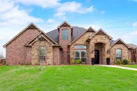 2900 Canyon Creek Dr, Sherman, TX 75092